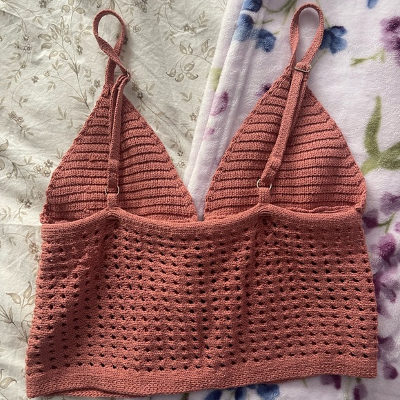 Crochet triangle cami top - Picture 2 of 3